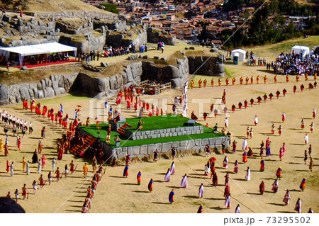 南米ペルーのクスコで行われる太陽の祭りインティライミ祭インティライミ, クスコ, ペルー, インカ, 73295502