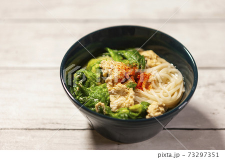 レタスと卵のにゅうめん 73297351