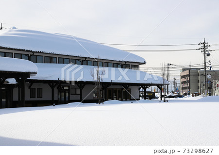 令和3年豪雪 丸岡バスターミナル(福井県 坂井市 丸岡町) 令和3年豪雪 丸岡バスターミナル(福井県 坂井市 丸岡町) 73298627