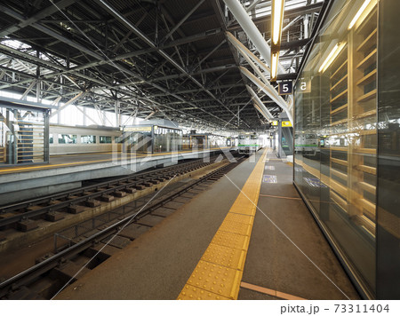 JR旭川駅 ホーム / Asahikawa Station, Hokkaido JR旭川駅 ホーム / Asahikawa Station, Hokkaido 73311404