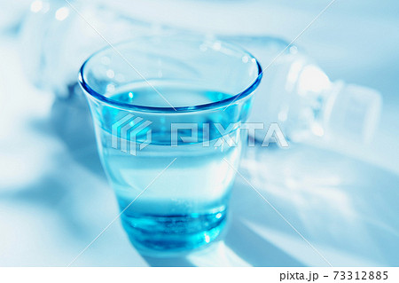 水・ミネラルウォーター 水・ミネラルウォーター 73312885