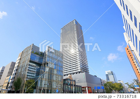 交差点から眺める御園座タワー（御園座　グランドメゾン御園座タワー　愛知県名古屋市中区栄） 73316718