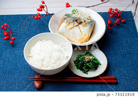 和食の定番「サバ（さば、鯖）の味噌煮」。 73321919
