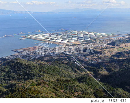 知覧展望台の上空から日石基地を望む 知覧展望台の上空から日石基地を望む 73324435