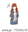 お腹をおさえる20代女性 73326176