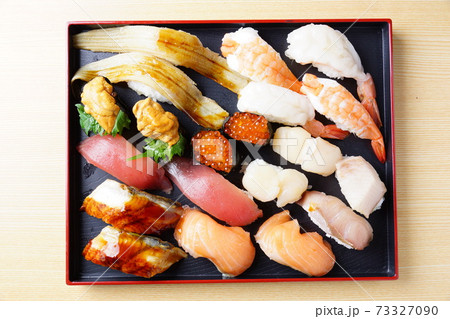 握り寿司盛合せ 握り寿司盛合せ 73327090