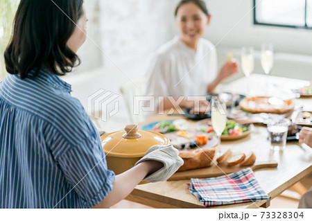 女子会 ホームパーティー おもてなし料理の写真素材 7334