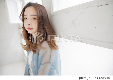 ゆるふわロングヘアー 日本人 ヘアスタイル 髪型 美容 モデル ゆるふわロングヘアー 日本人 ヘアスタイル 髪型 美容 モデル 73328540