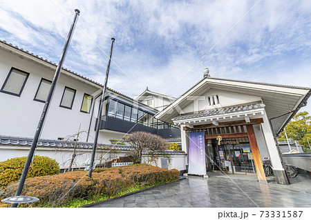 愛媛県伊予郡砥部町 砥部焼伝統産業館 愛媛県伊予郡砥部町 砥部焼伝統産業館 73331587