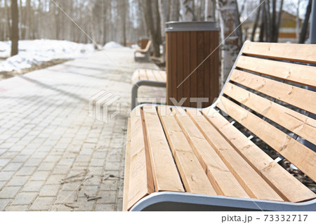 empty park during coronavirus pandemia. empty park during coronavirus pandemia. 73332717