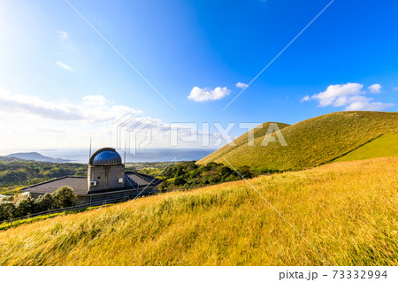 鬼岳天文台の草紅葉　五島列島　福江島　【長崎県五島市】 73332994