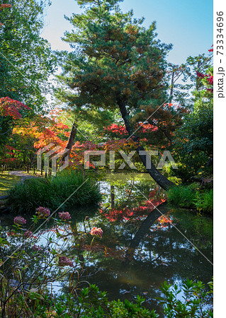 京都　等持院の紅葉　 73334696