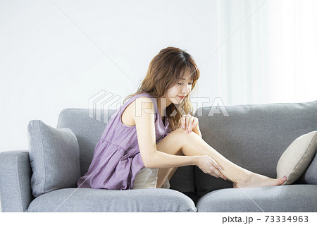 女性　ビューティー　ボディケア 73334963