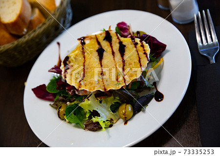 Scallop Breton style 73335253