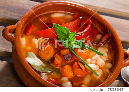 Bulgarian bean soup (bob chorba) Bulgarian bean soup (bob chorba) 73336424