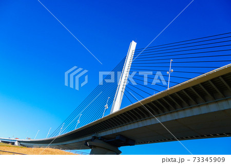 首都高 中央環状線 かつしかハープ橋 綾瀬川 荒川 73345909