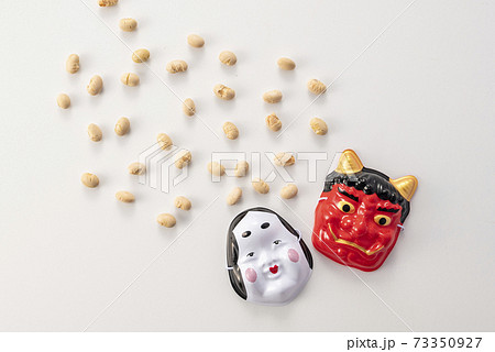 節分　豆まき 73350927