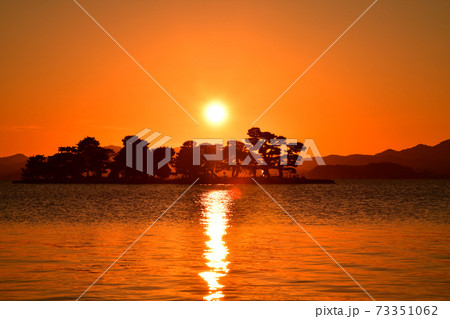 宍道湖の夕日 73351062
