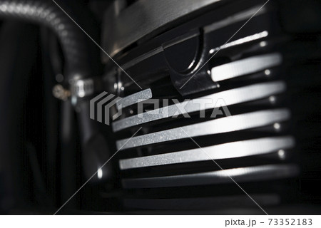 650㏄バイク エンジンのクローズアップ 650㏄バイク エンジンのクローズアップ 73352183