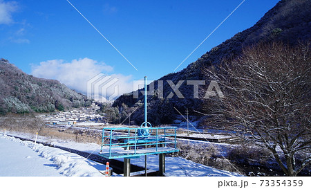 冬のイメージの風景 冬のイメージの風景 73354359
