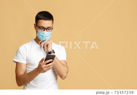 Writing message in social networks during self-isolation from covid-19 lockdown Writing message in social networks during self-isolation from covid-19 lockdown 73357239