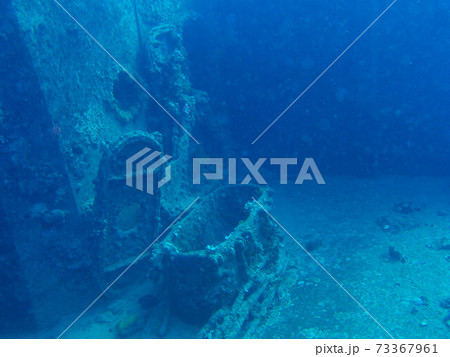 グアムの沈船のタンカーの入口 グアムの沈船のタンカーの入口 73367961