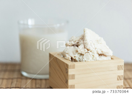 甘酒と酒粕 73370364