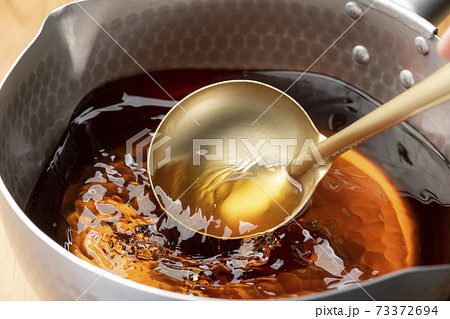 出汁づくり 73372694