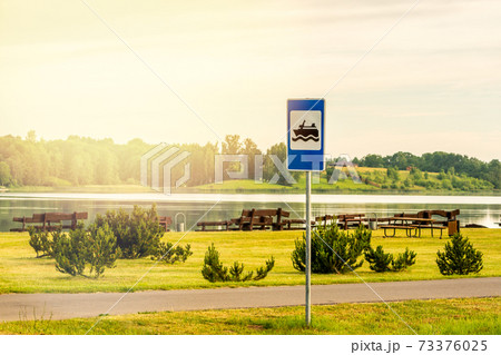 Parking sign for boating on the empty beach Parking sign for boating on the empty beach 73376025