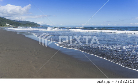 ビーチ 浜辺 渚 73382311