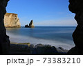 冬晴れの大波月海岸 73383210