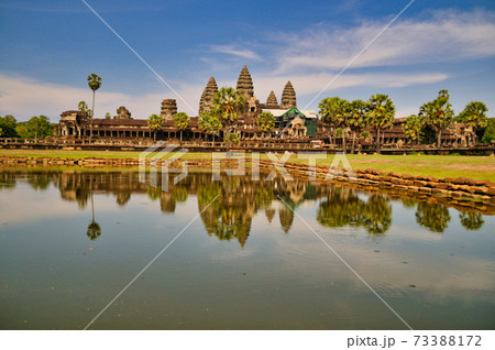 カンボジア　アンコールワット 73388172