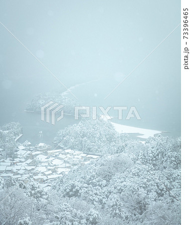 京都府 天橋立 飛龍観 雪景色 73396465