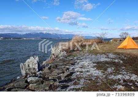 琵琶湖のしぶき氷 73396809