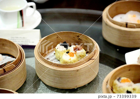 Dim Sum Dim Sum 73399339