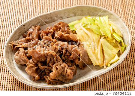 焼肉(国産黒毛和牛肩ロース･たれ焼き)。 73404115