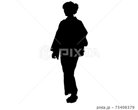 歩く和服女性の全身シルエット 3のイラスト素材