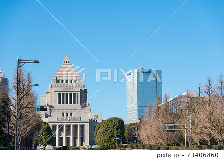 【冬の国会議事堂】 【冬の国会議事堂】 73406860
