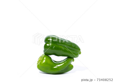ピーマン　複数　白バック 73408252
