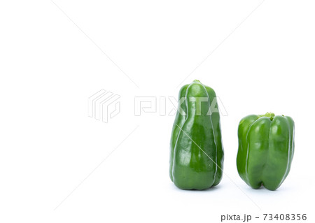 ピーマン　複数　白バック 73408356