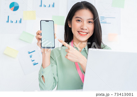 Business woman Business woman 73413001