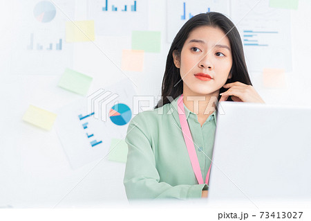 Business woman Business woman 73413027