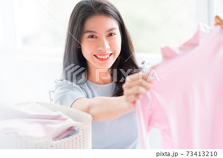 Woman, housewife Woman, housewife 73413210