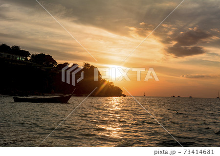 リペ島リゾートの美しい夕景 73414681