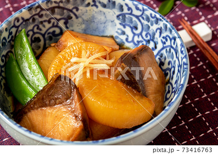 ぶり大根 73416763