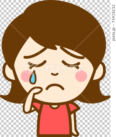 涙を流しながら悲しむ女の子の上半身イラスト 73419232