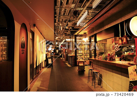 虎ノ門ヒルズ ビジネスタワー3階 虎ノ門横丁 虎ノ門ヒルズ ビジネスタワー3階 虎ノ門横丁 73420469