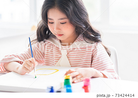Kid drawing 73424414