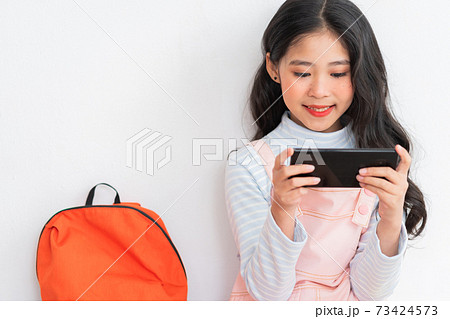 Child, pupil 73424573