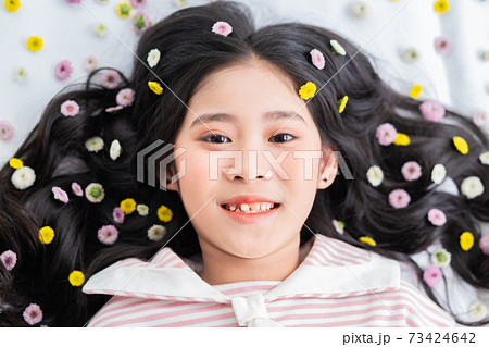 Kid portrait 73424642